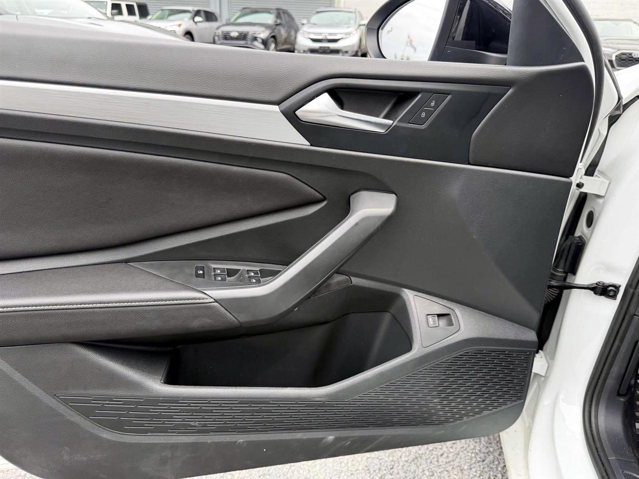 Volkswagen Jetta Sport Auto 2025