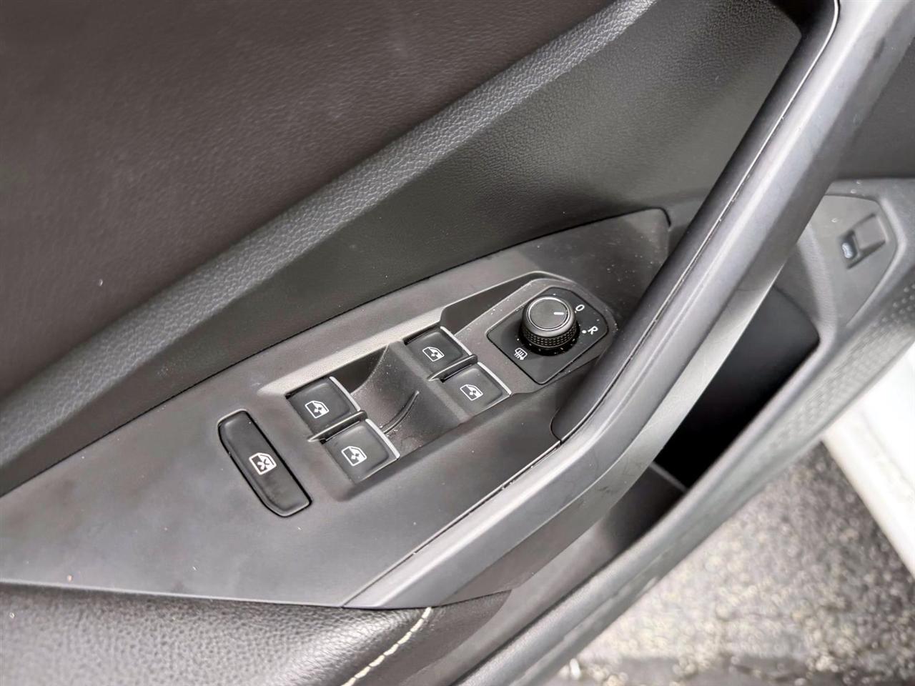 Volkswagen Jetta Sport Auto 2025