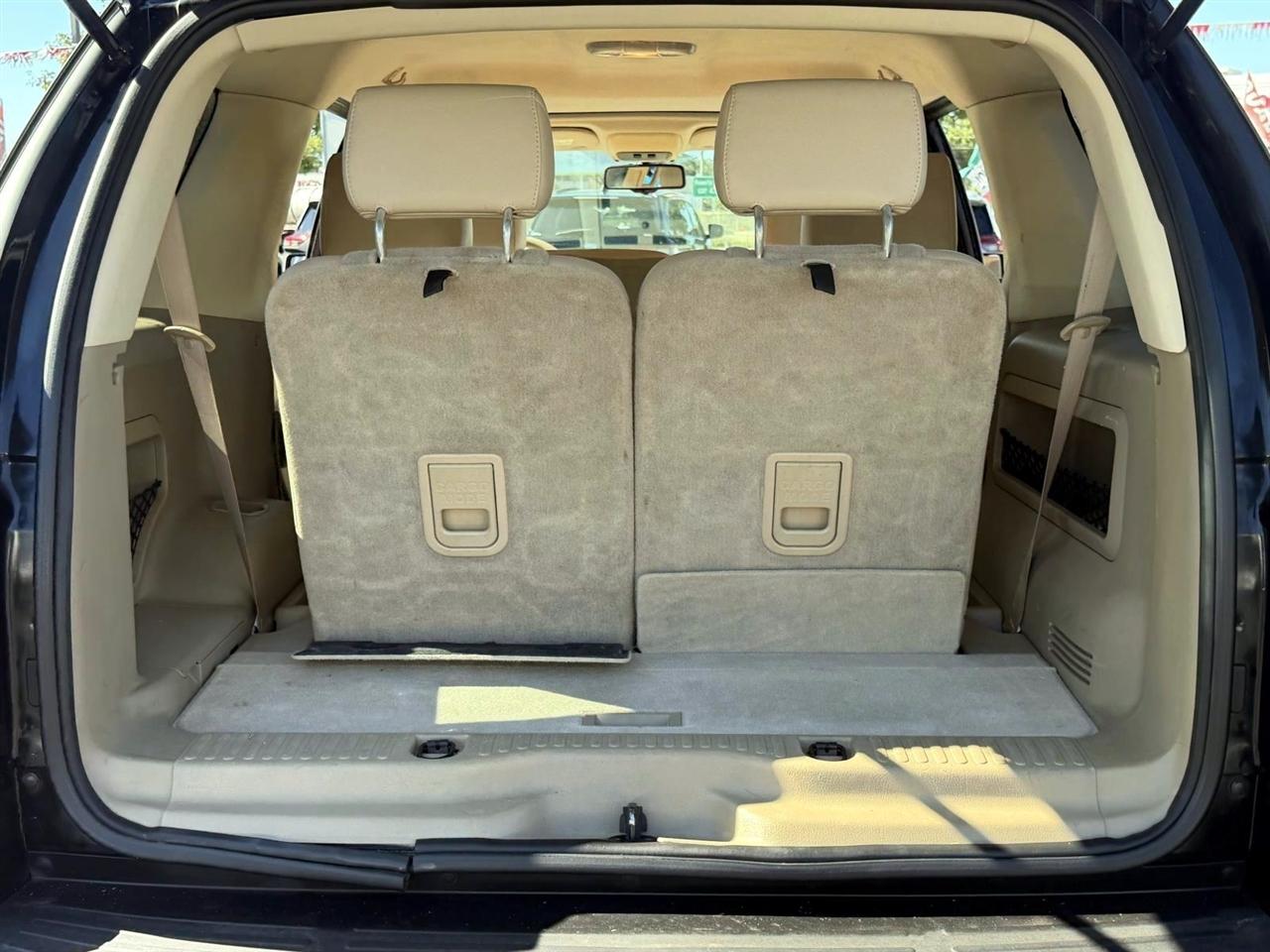 Ford Explorer 4WD 4dr V6 Eddie Bauer 2009