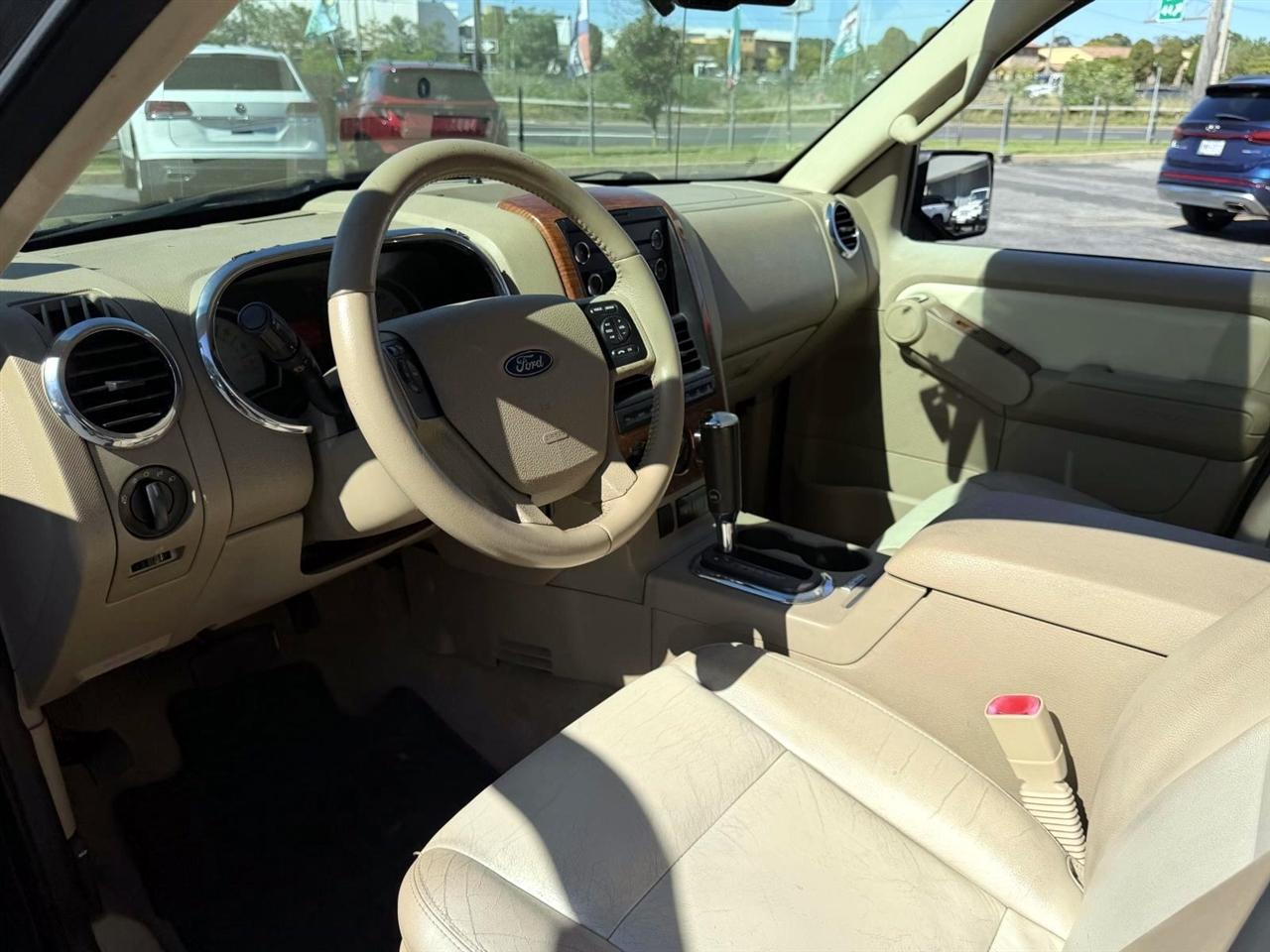Ford Explorer 4WD 4dr V6 Eddie Bauer 2009