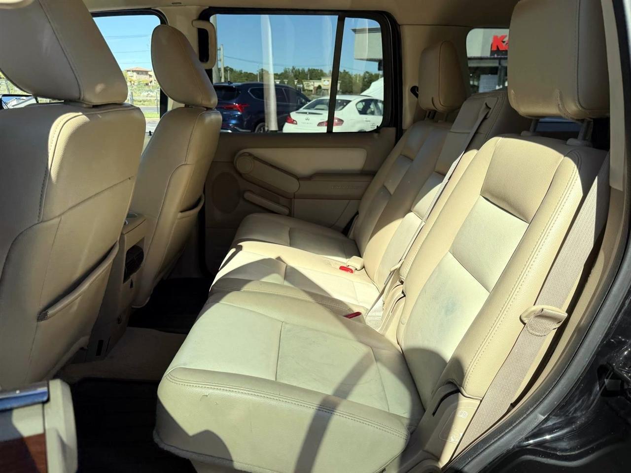 Ford Explorer 4WD 4dr V6 Eddie Bauer 2009