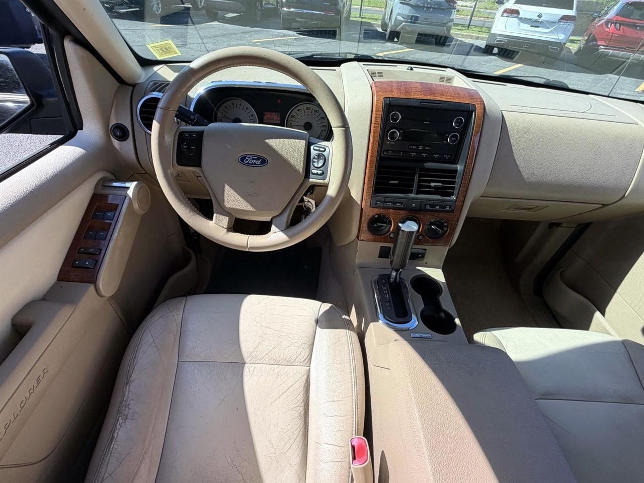 Ford Explorer 4WD 4dr V6 Eddie Bauer 2009
