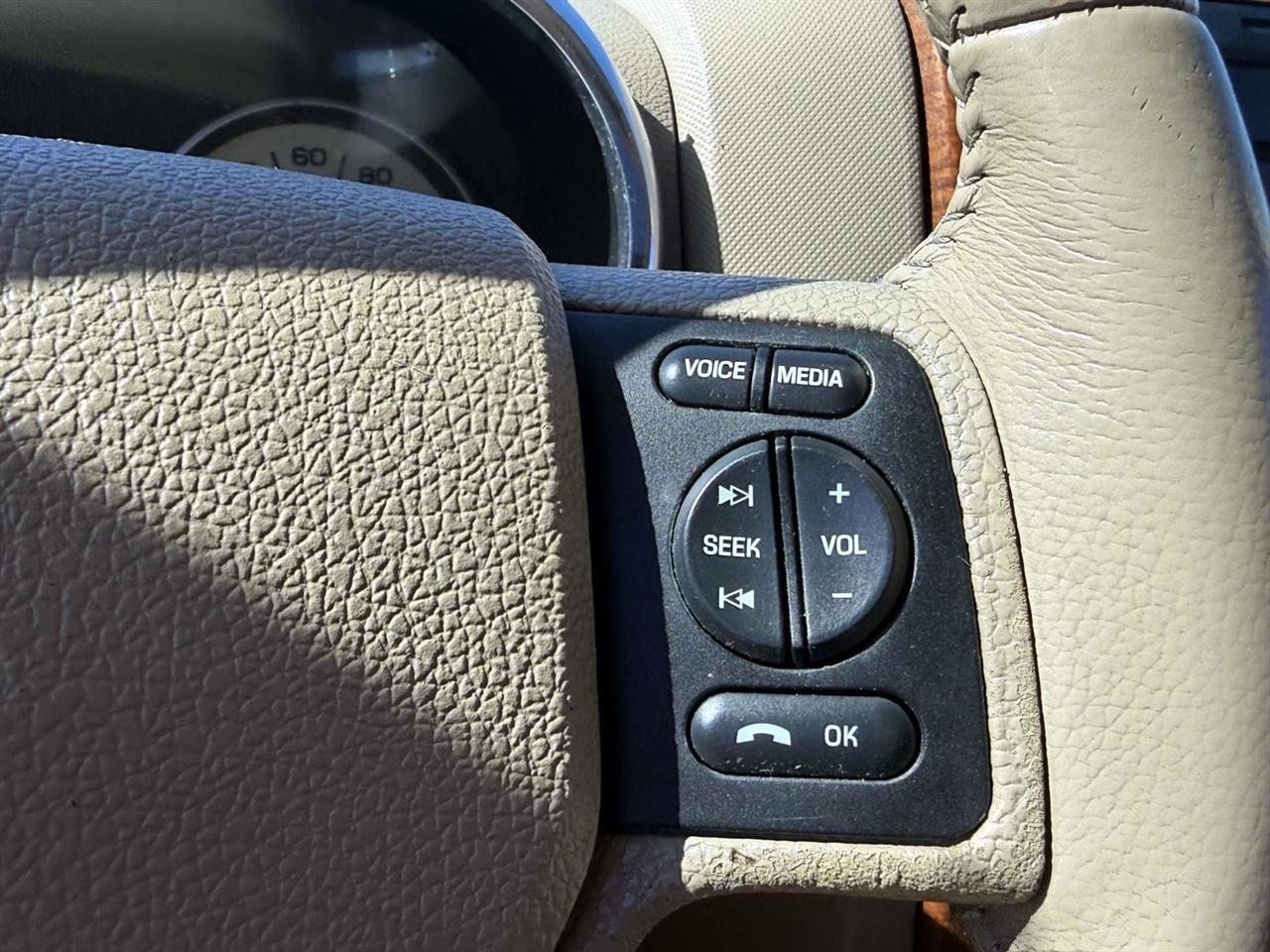 Ford Explorer 4WD 4dr V6 Eddie Bauer 2009