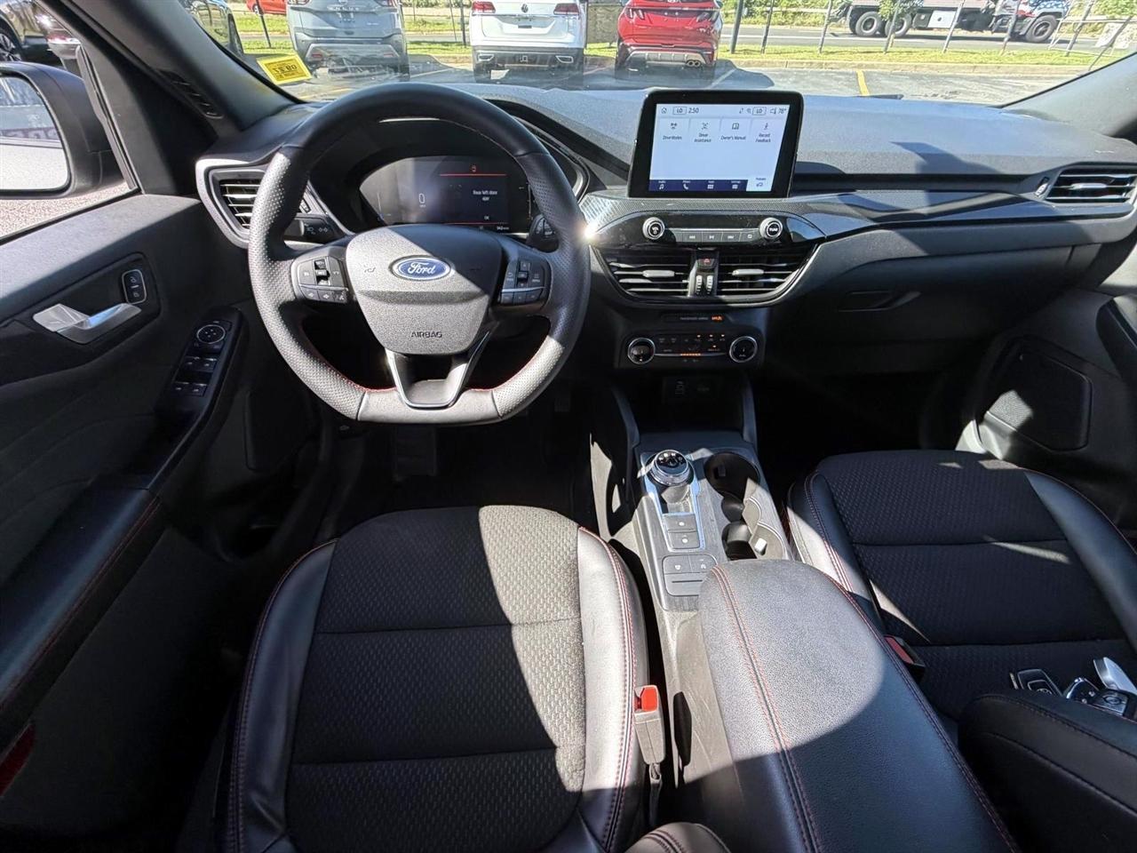 Ford Escape ST-Line AWD 2025