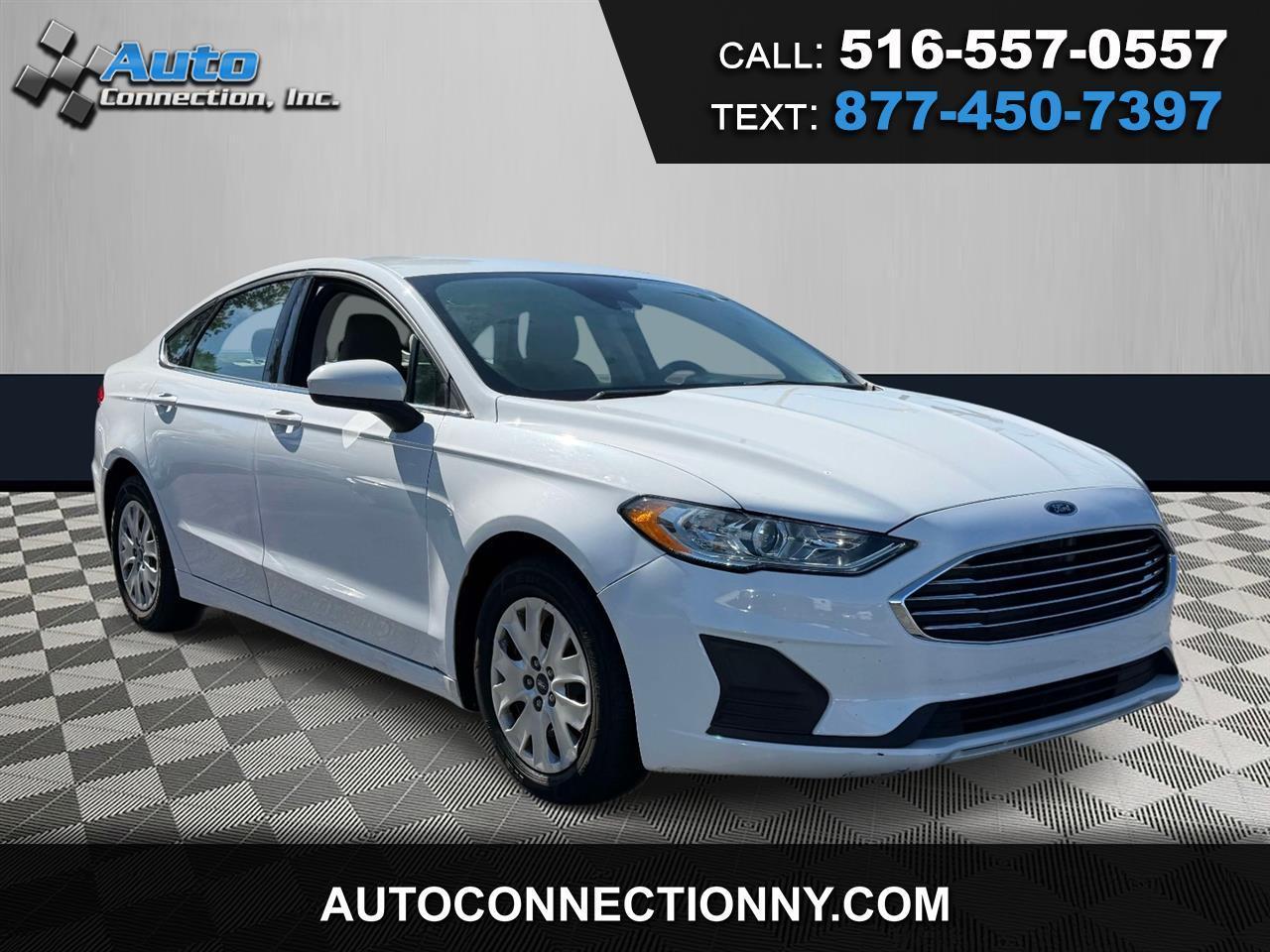 Ford Fusion S FWD 2019