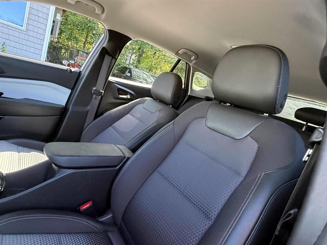 Chevrolet Trax FWD 4dr LT 2025