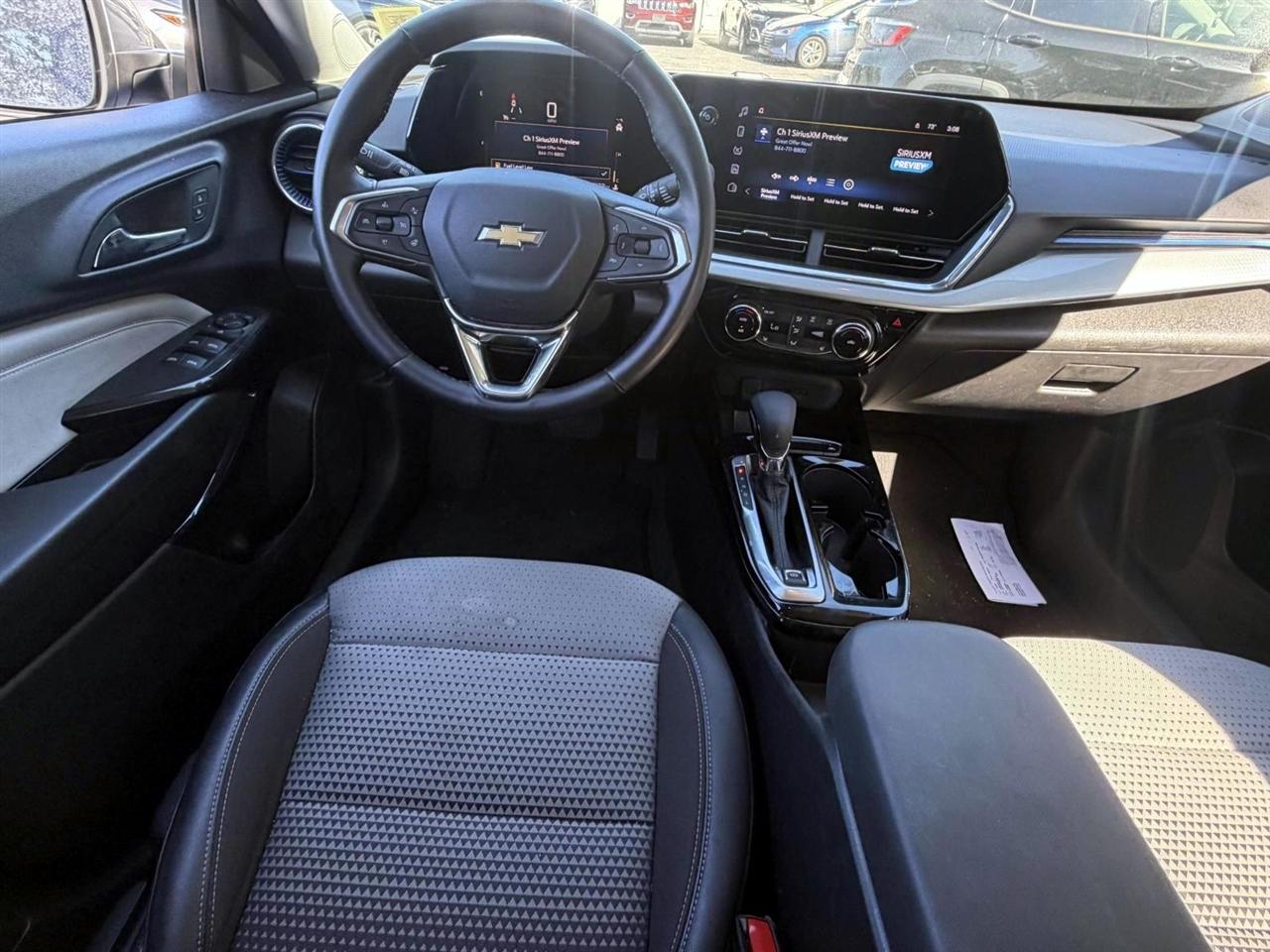 Chevrolet Trax FWD 4dr LT 2025