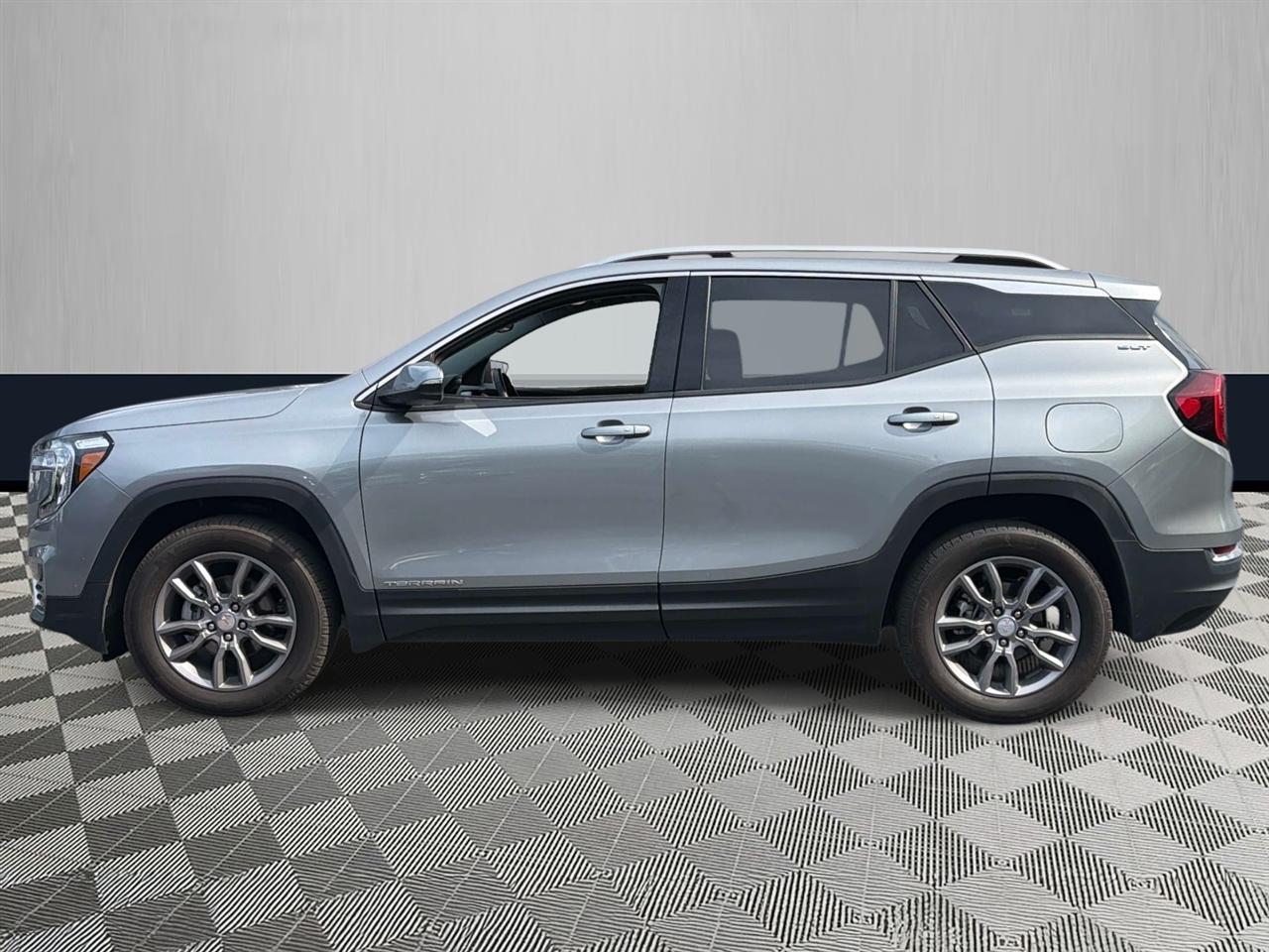 GMC Terrain AWD 4dr SLT 2024