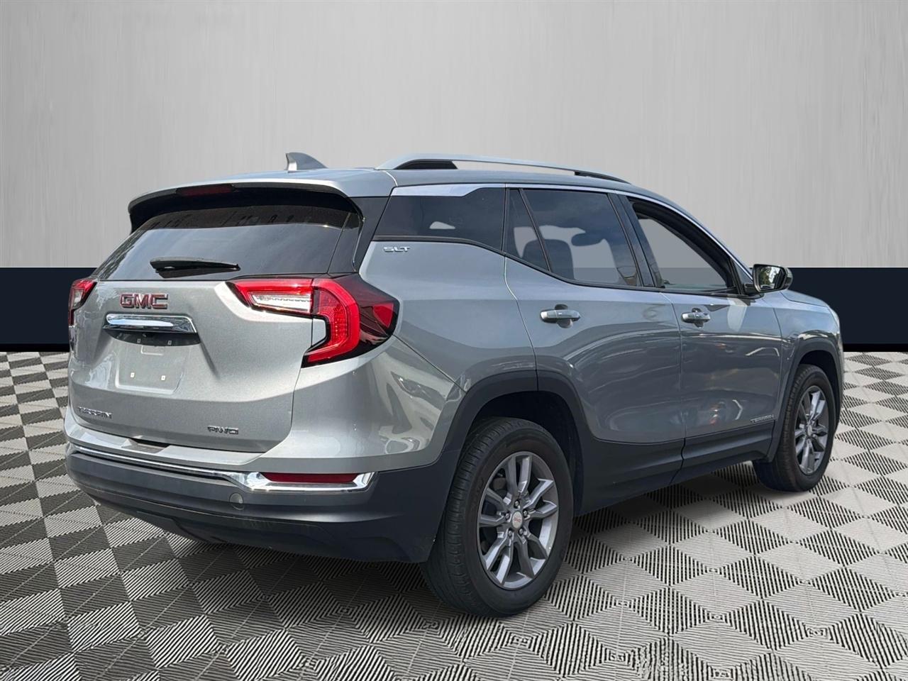 GMC Terrain AWD 4dr SLT 2024