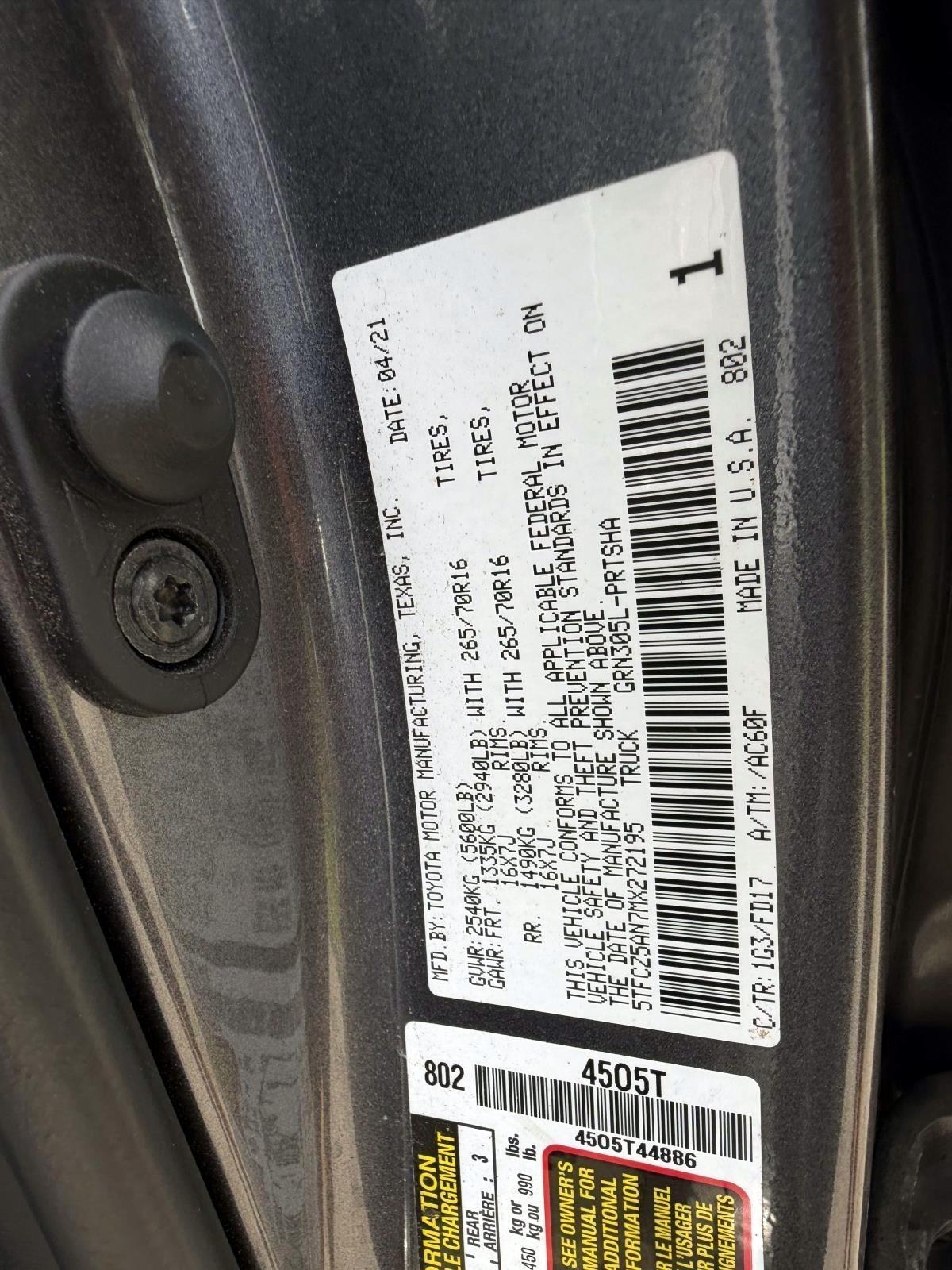 Toyota Tacoma 4WD TRD Off Road Double Cab 5' Bed V6 MT (Natl) 2021