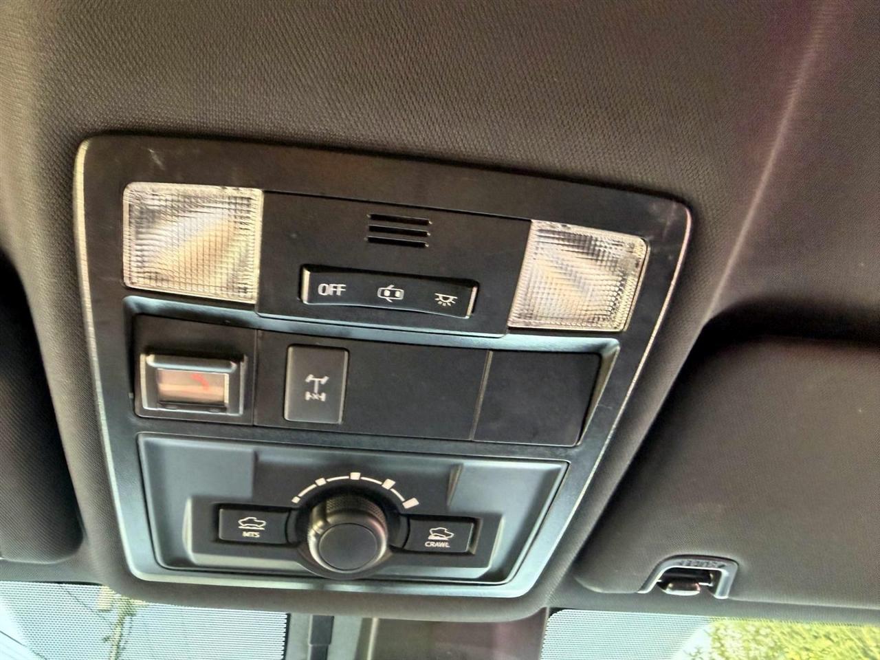 Toyota Tacoma 4WD TRD Off Road Double Cab 5' Bed V6 MT (Natl) 2021