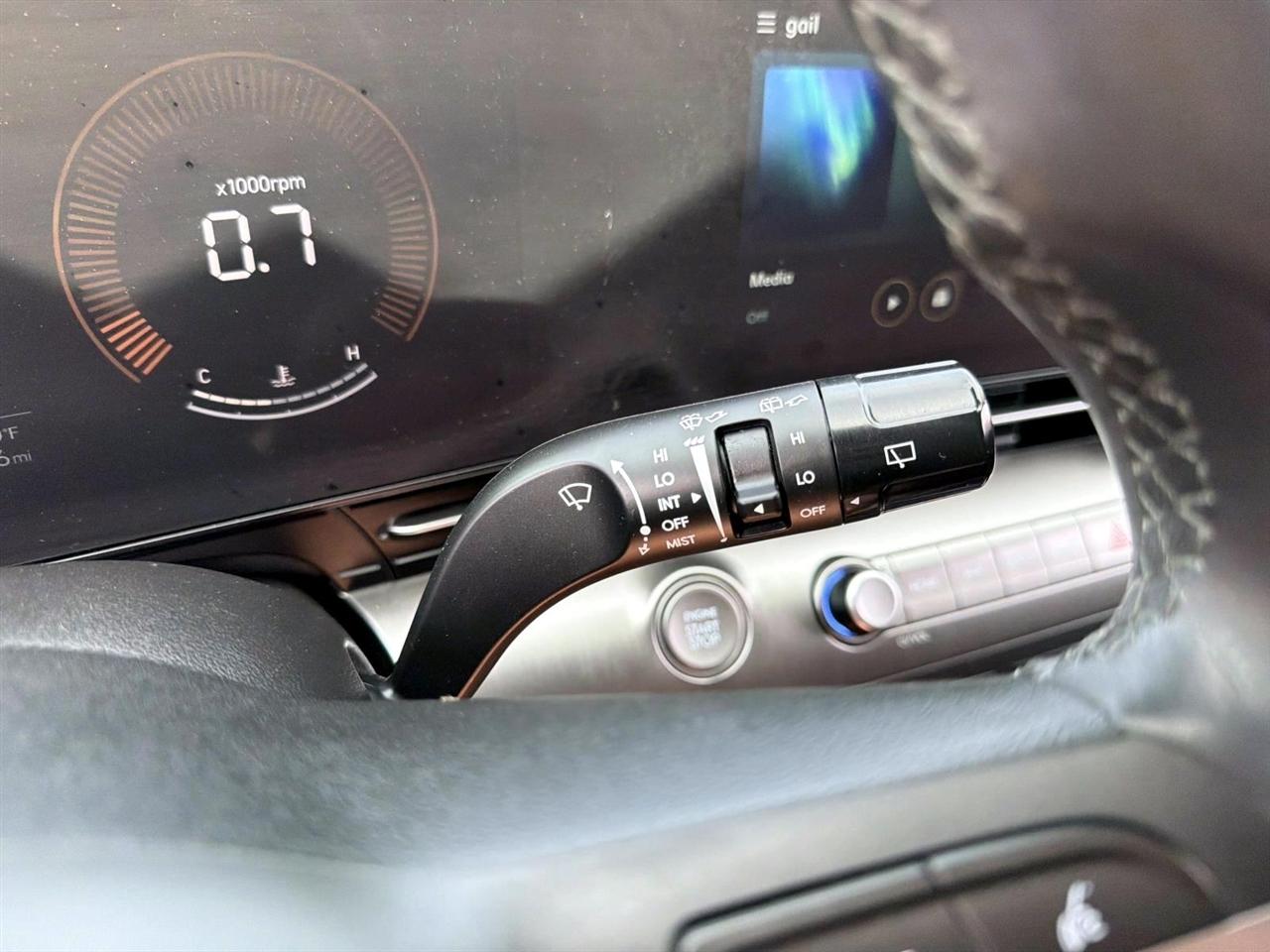 Hyundai Kona SEL FWD 2024