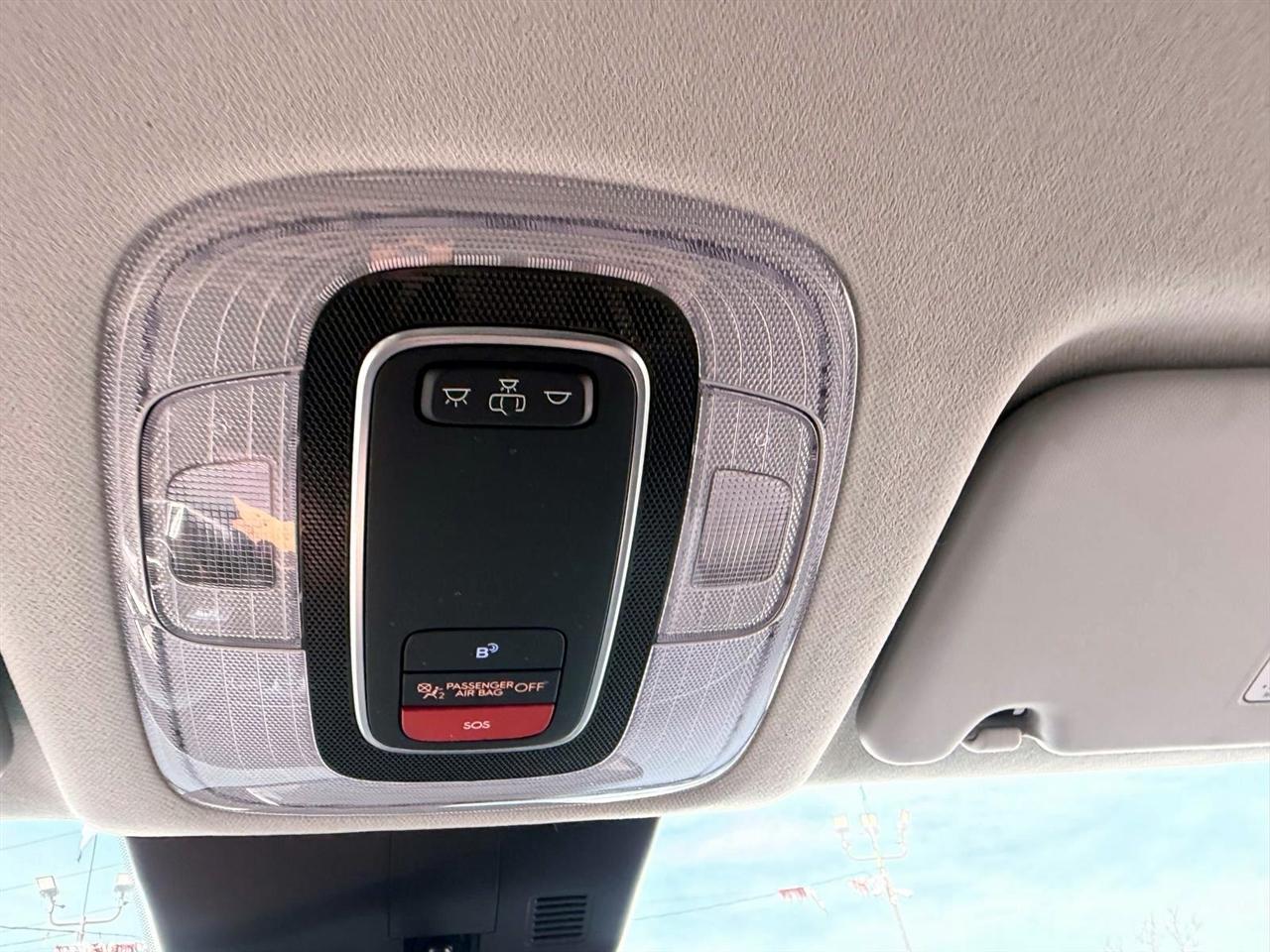 Hyundai Kona SEL FWD 2024