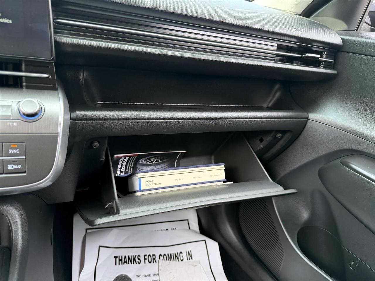 Hyundai Kona SEL FWD 2024