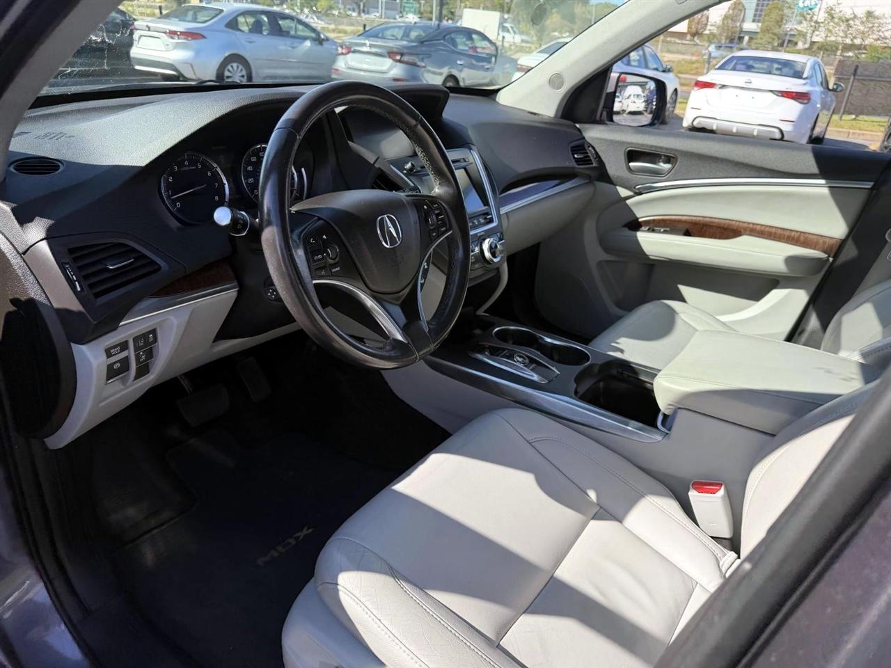 Acura MDX SH-AWD w/Technology Pkg 2017