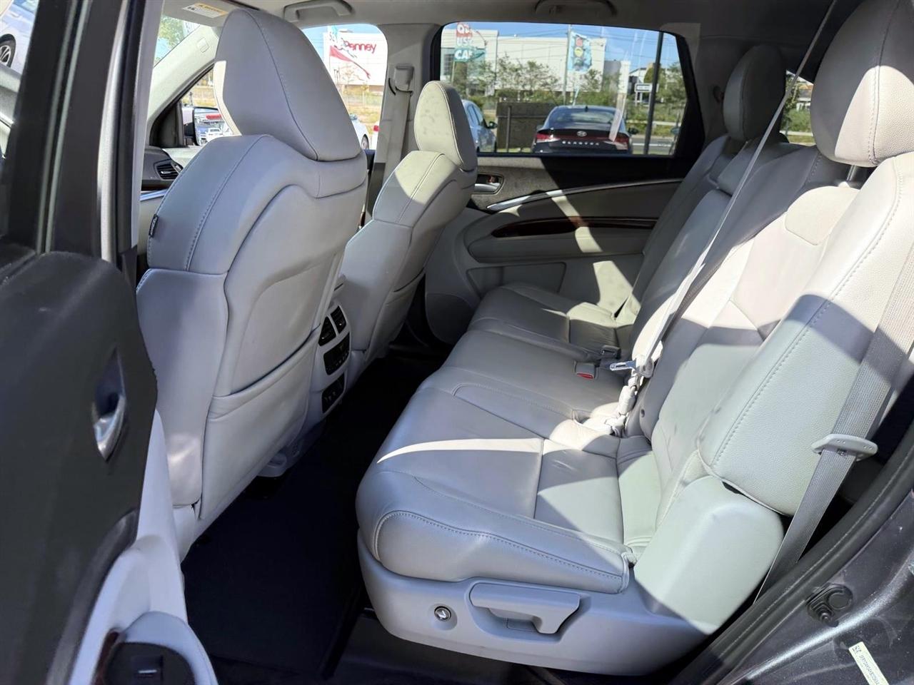 Acura MDX SH-AWD w/Technology Pkg 2017