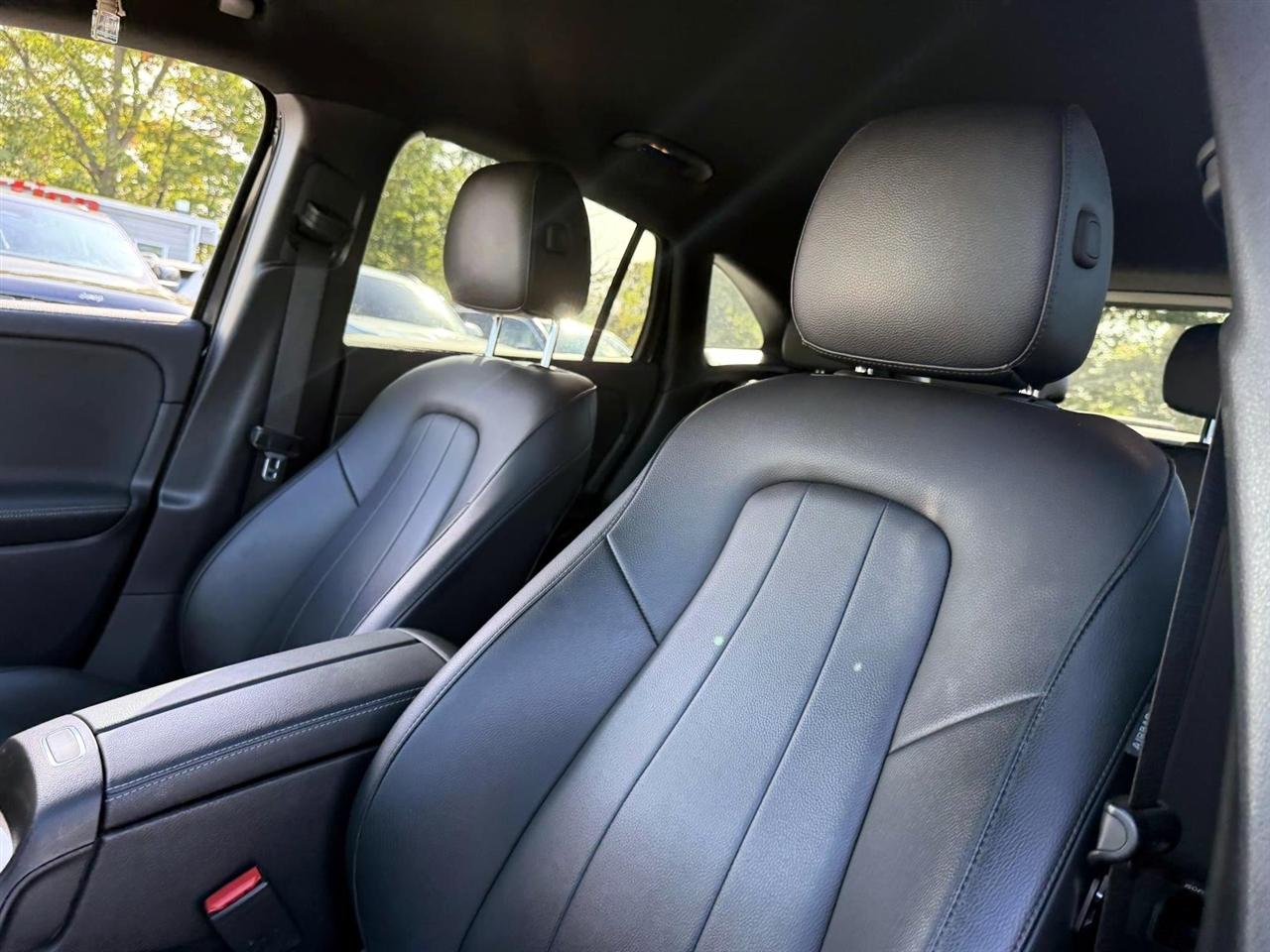 Mercedes-Benz GLA GLA 250 4MATIC SUV 2022