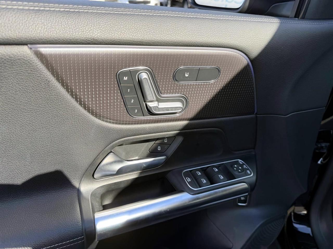 Mercedes-Benz GLA GLA 250 4MATIC SUV 2022