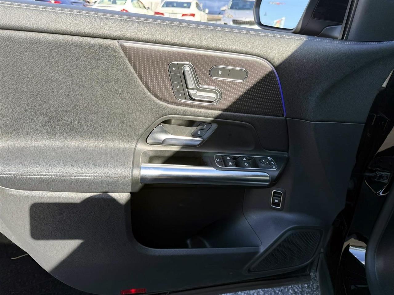Mercedes-Benz GLA GLA 250 4MATIC SUV 2022