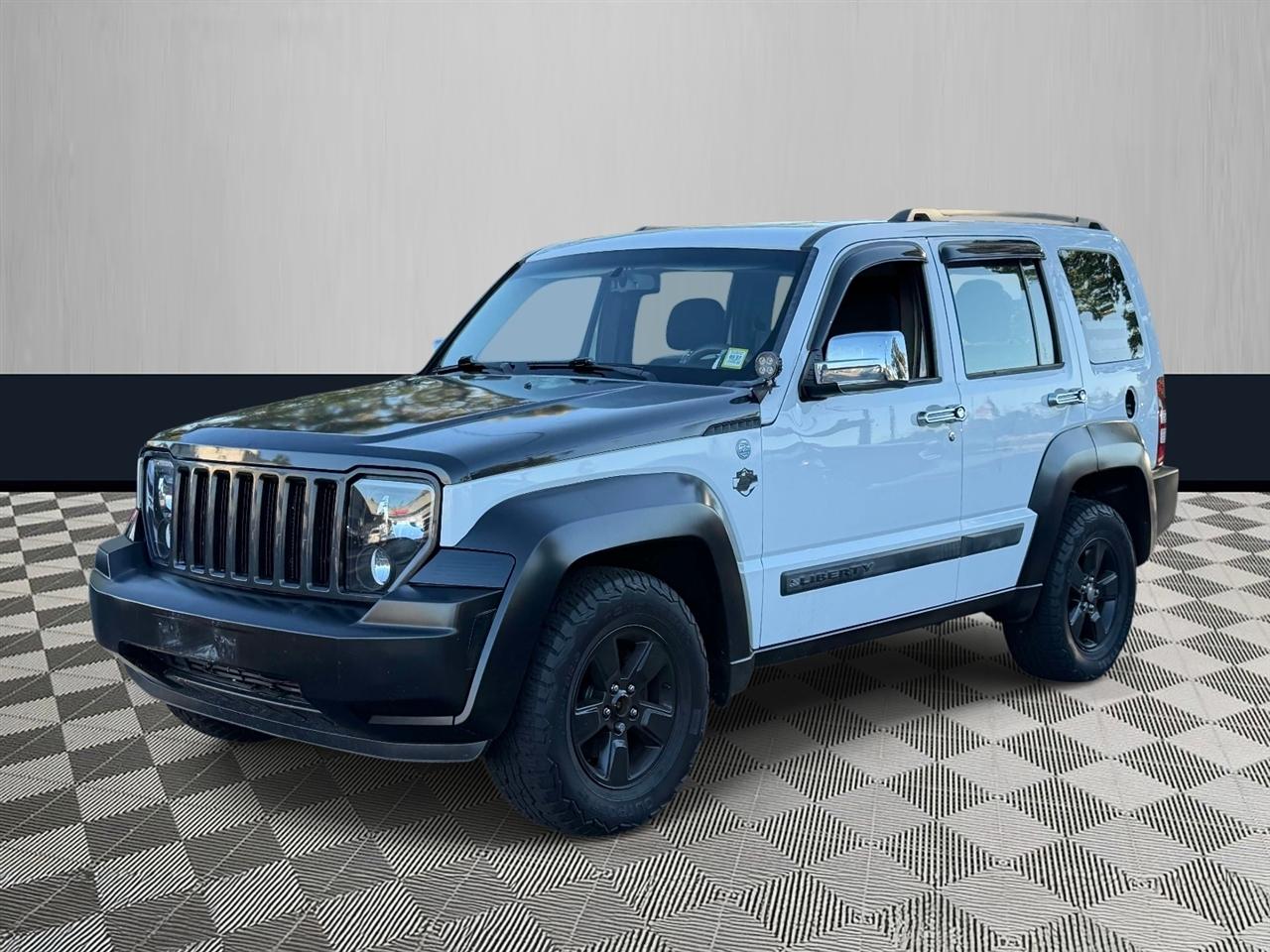 Jeep Liberty 4WD 4dr Sport 2012