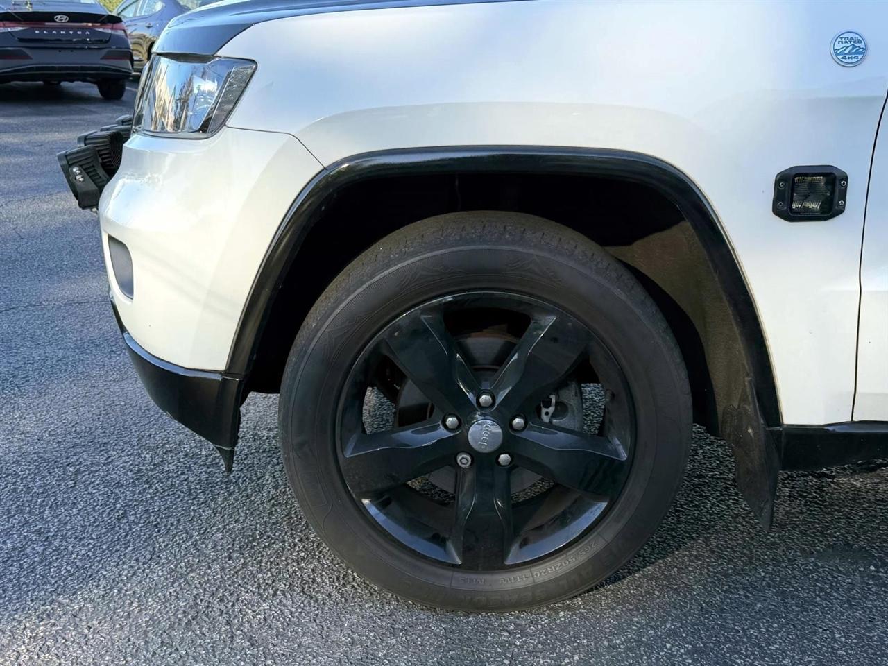 Jeep Grand Cherokee 4WD 4dr Overland 2011