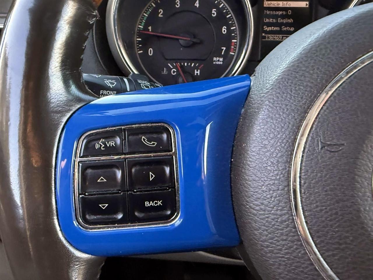 Jeep Grand Cherokee 4WD 4dr Overland 2011