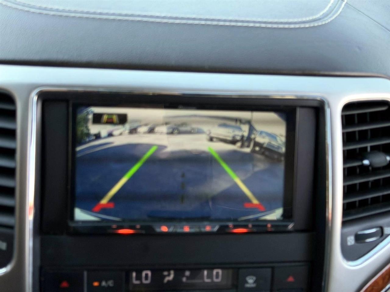 Jeep Grand Cherokee 4WD 4dr Overland 2011
