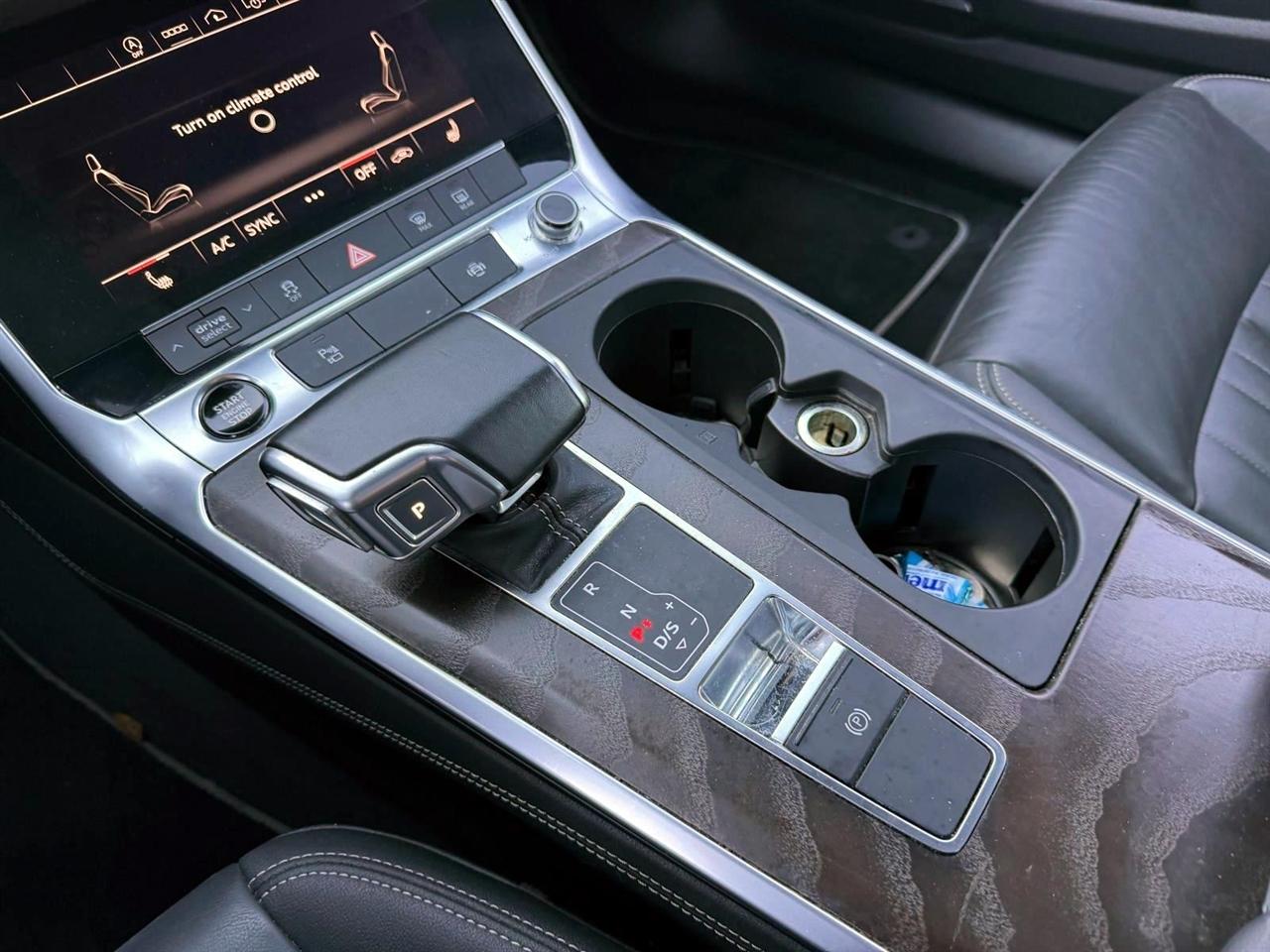 Audi A6 Sport Premium Plus 45 TFSI quattro 2021