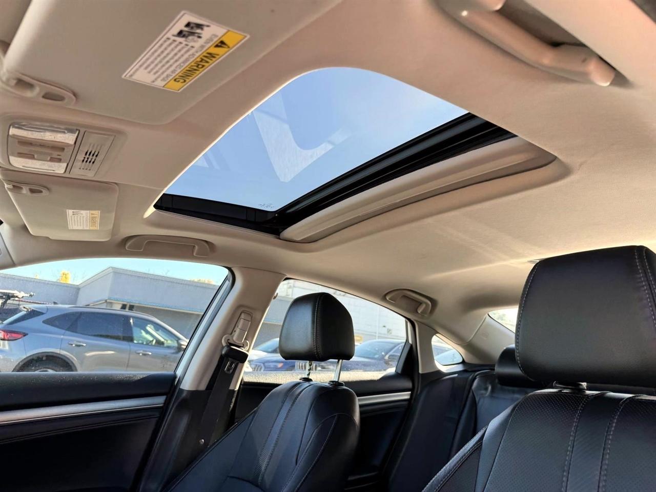 Honda Civic Sedan 4dr CVT Touring 2016