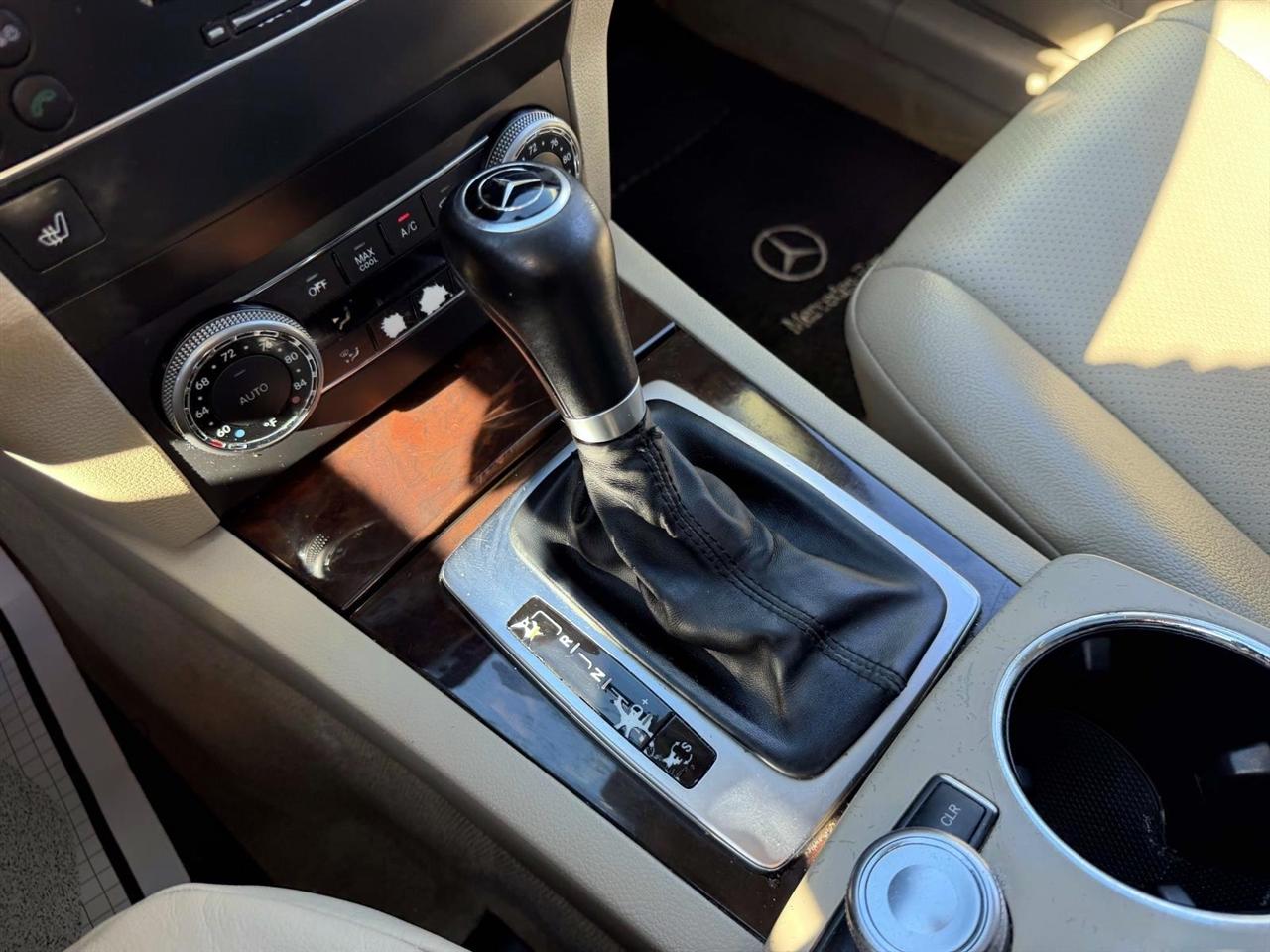 Mercedes-Benz GLK-Class 4MATIC 4dr GLK 350 2012