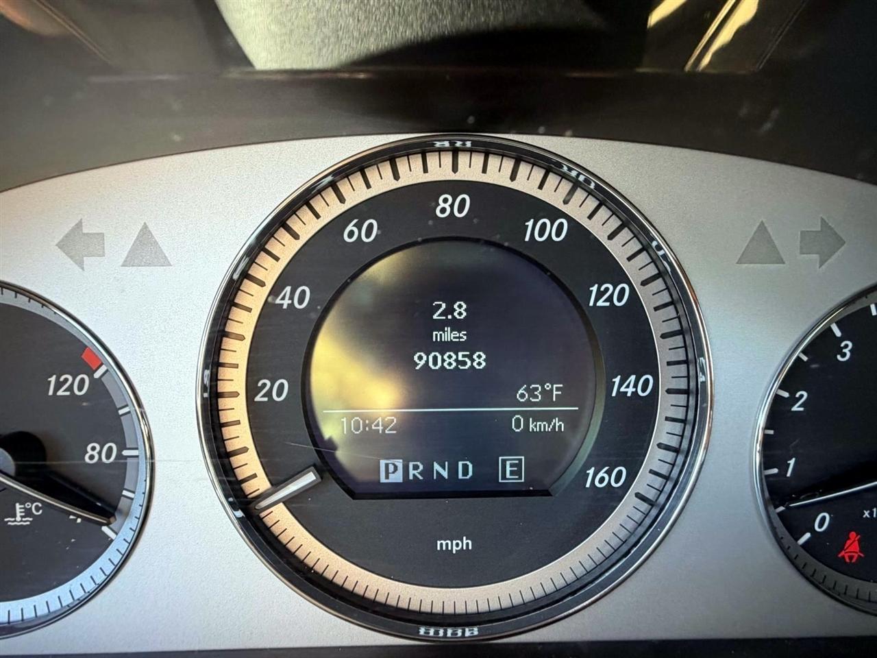 Mercedes-Benz GLK-Class 4MATIC 4dr GLK 350 2012