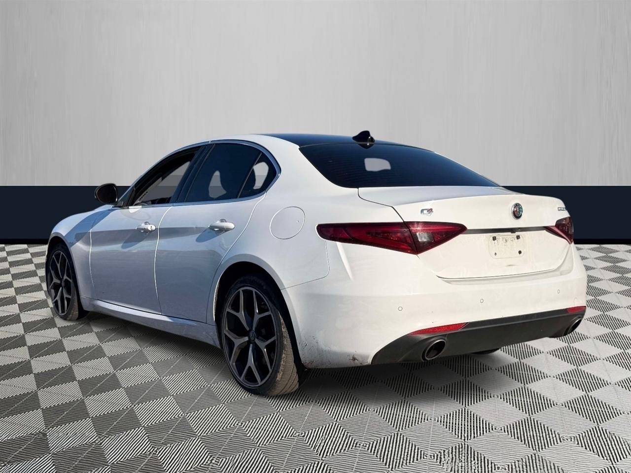 Alfa Romeo Giulia Ti AWD 2021