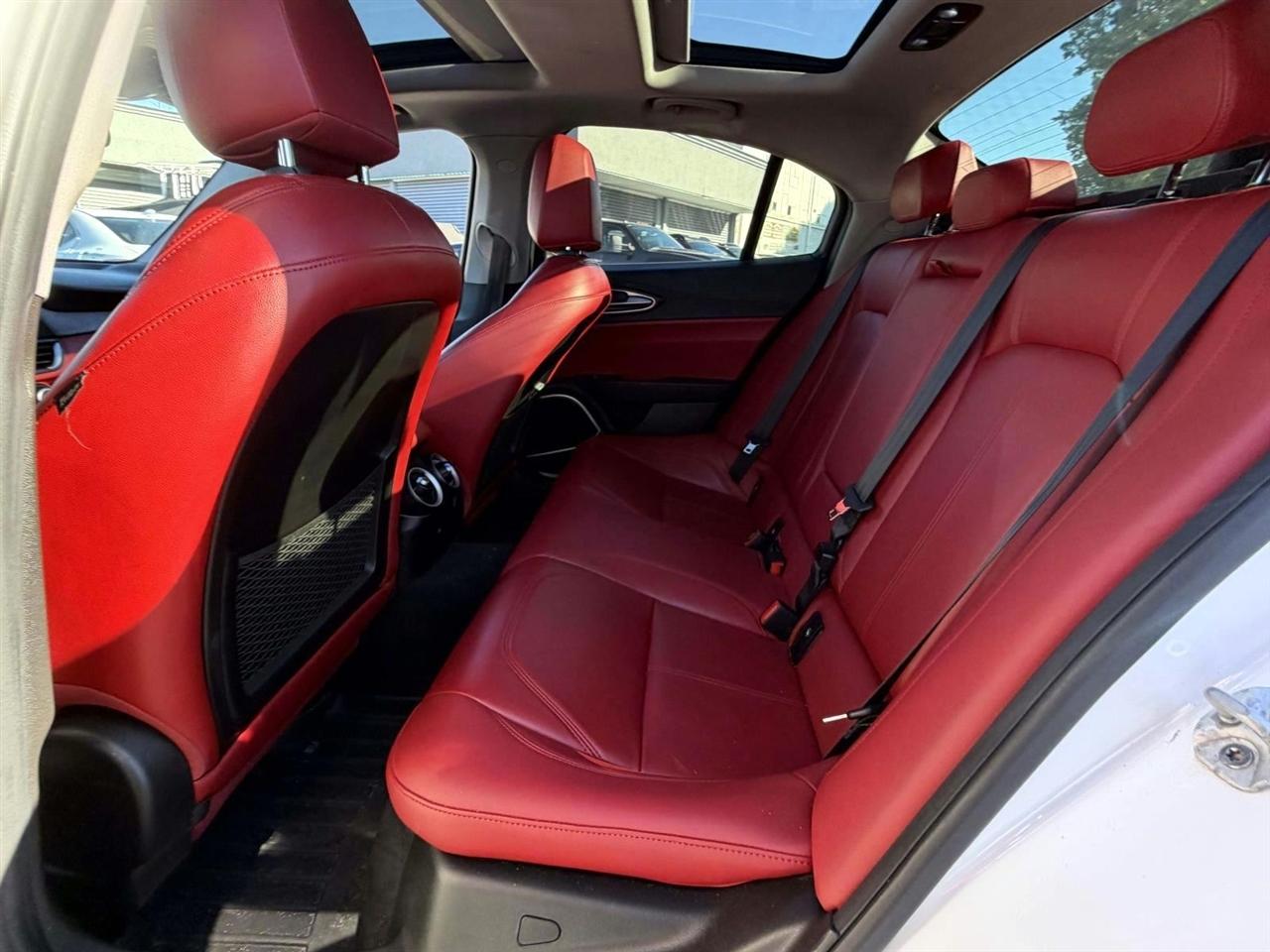 Alfa Romeo Giulia Ti AWD 2021