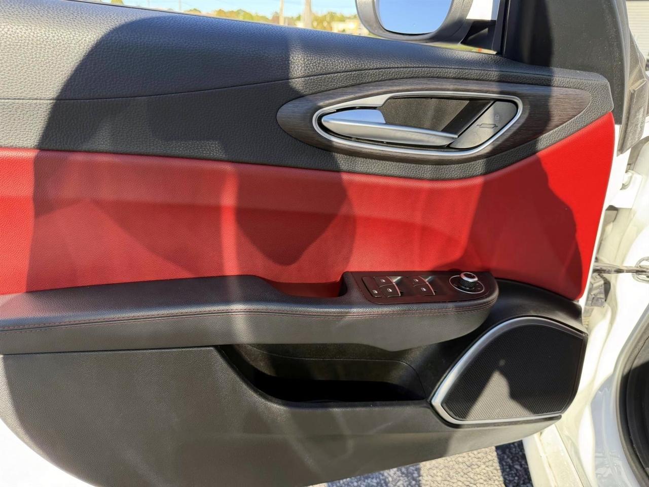 Alfa Romeo Giulia Ti AWD 2021