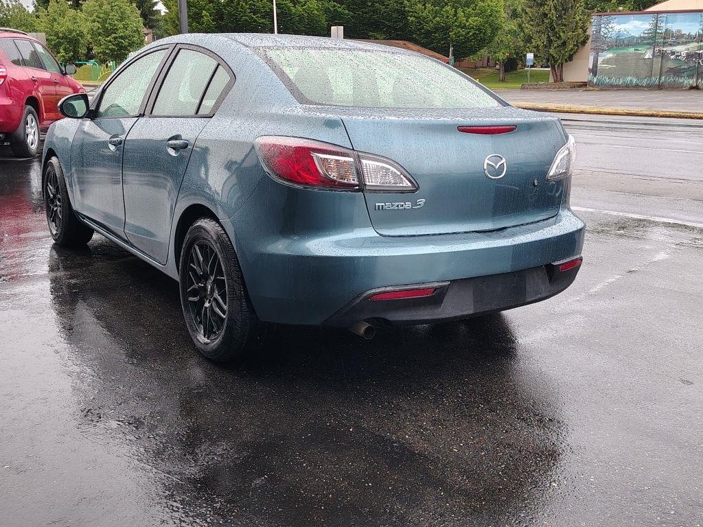 Mazda MAZDA3  2011