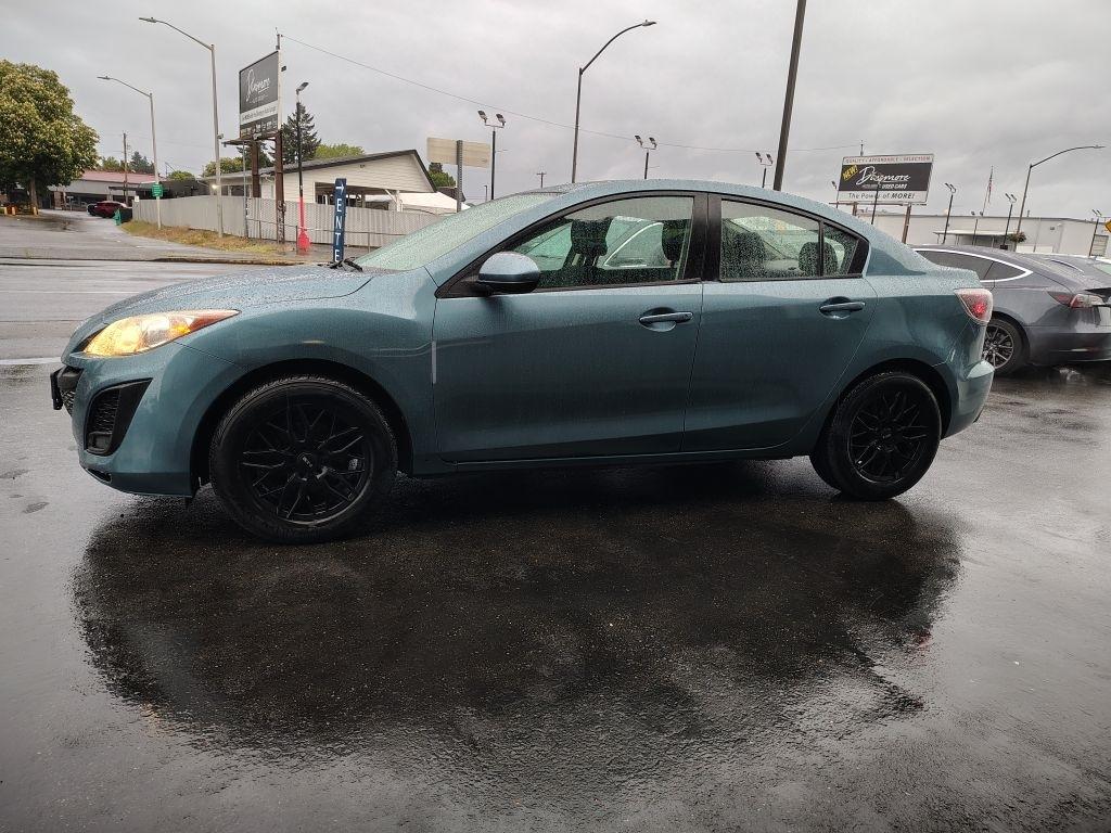 Mazda MAZDA3  2011