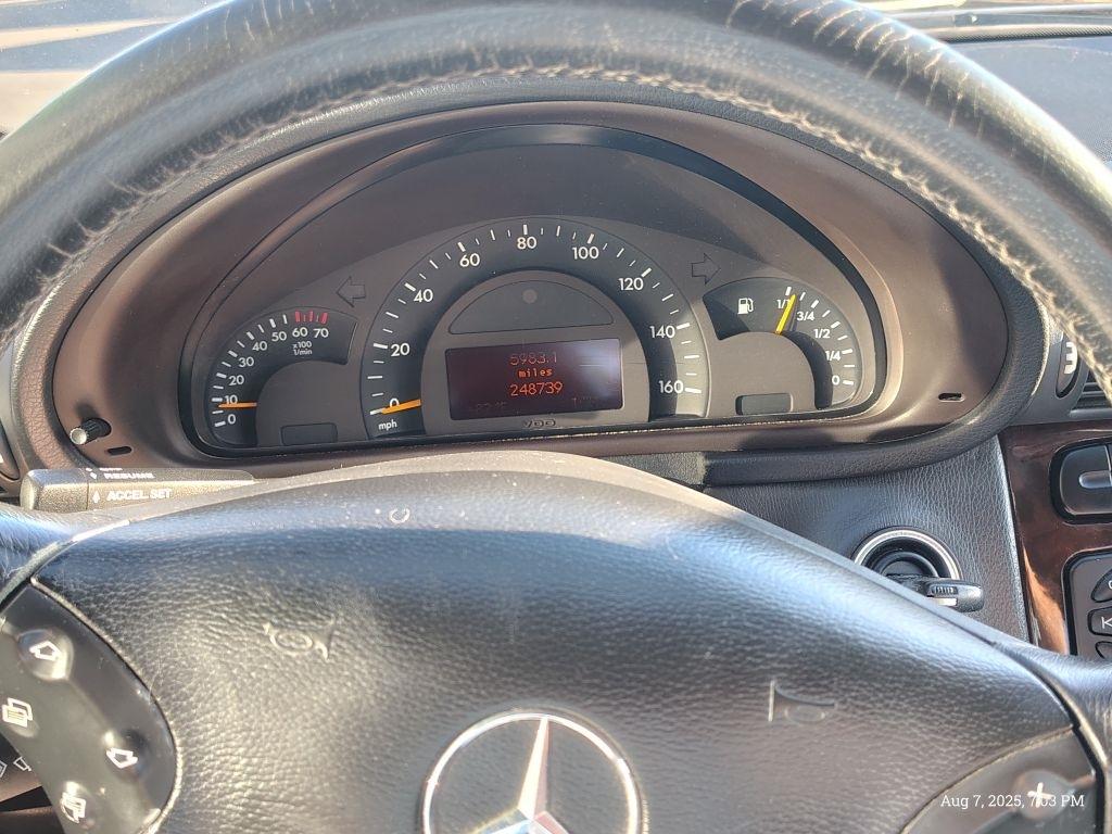 Mercedes-Benz C-Class  2002