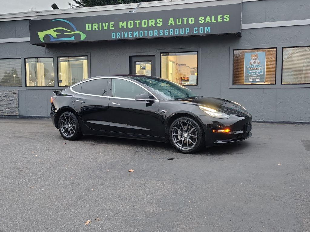 2018 Tesla Model 3 Long Range's photo