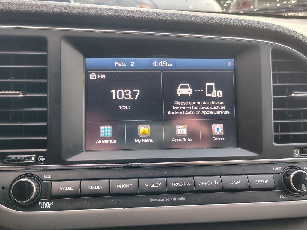 Hyundai Elantra  2018