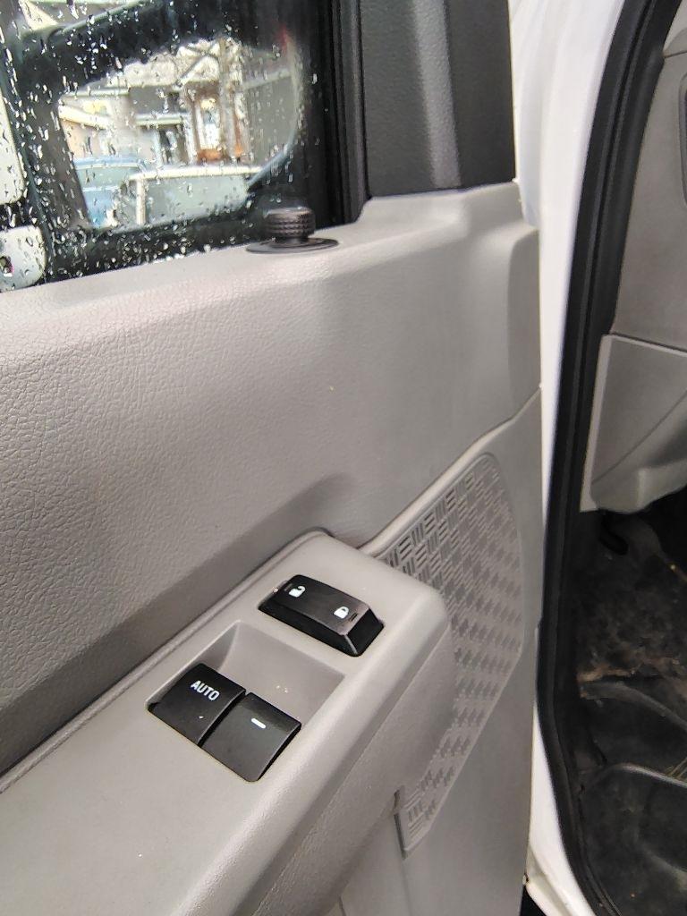 Ford Econoline  2022