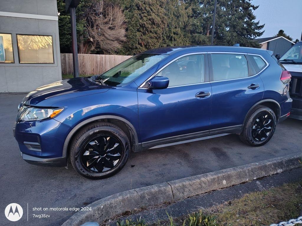 Nissan Rogue  2017