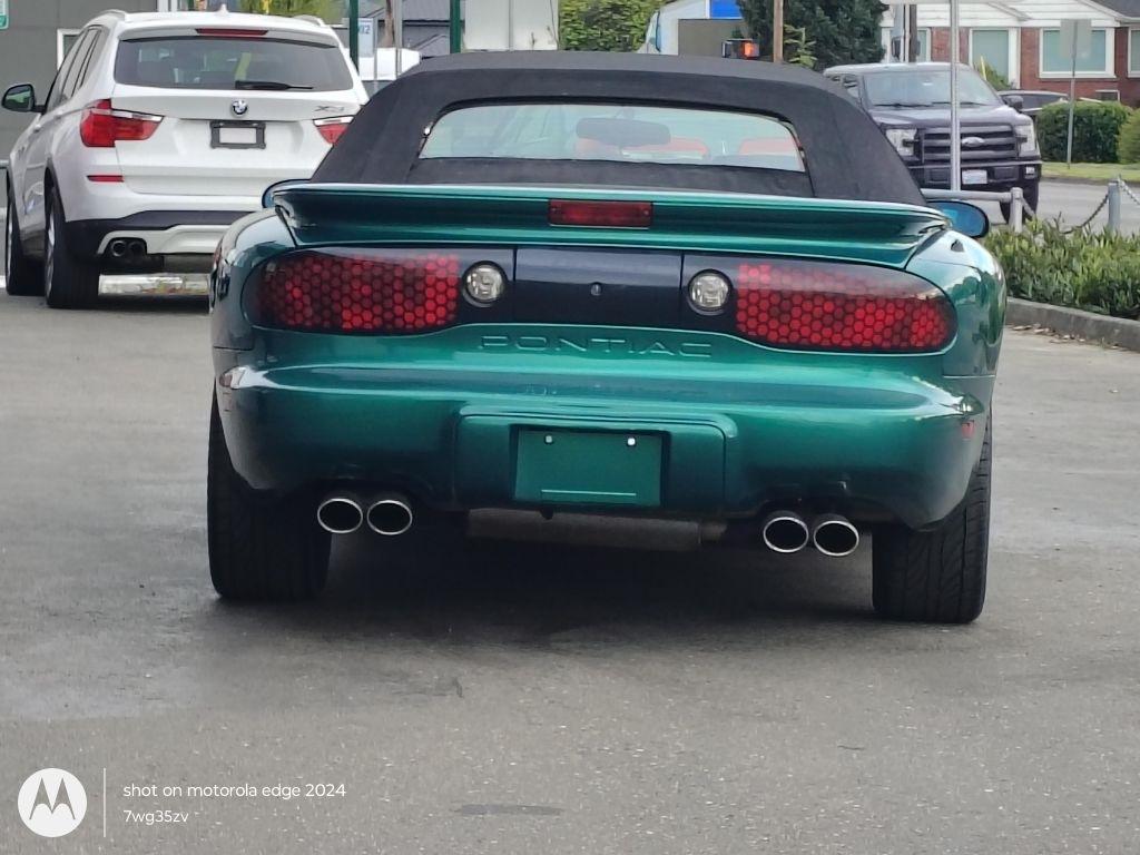 Pontiac Firebird  1998