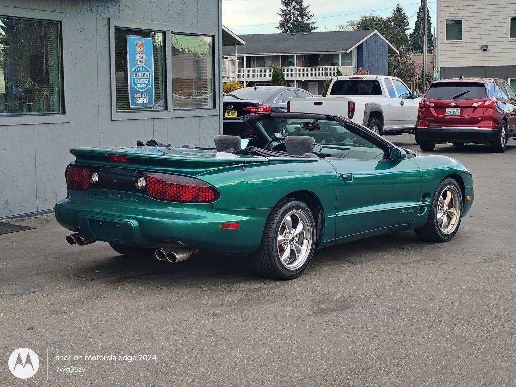 Pontiac Firebird  1998