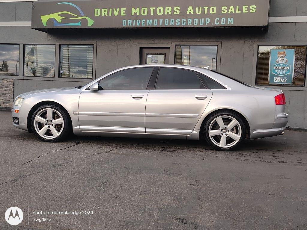 Audi A8  2007