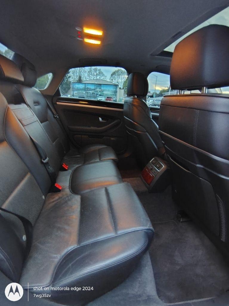 Audi A8  2007