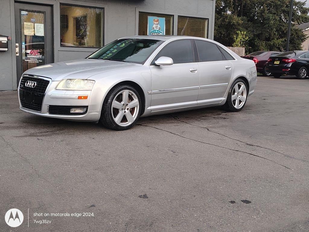 Audi A8  2007