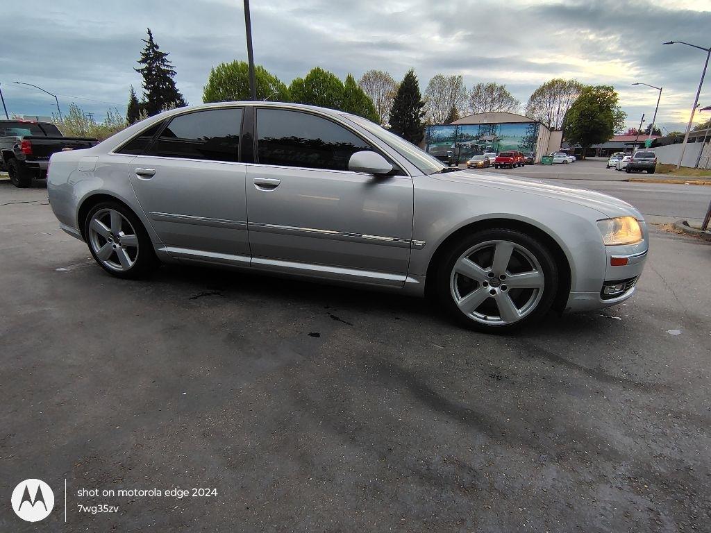 Audi A8  2007