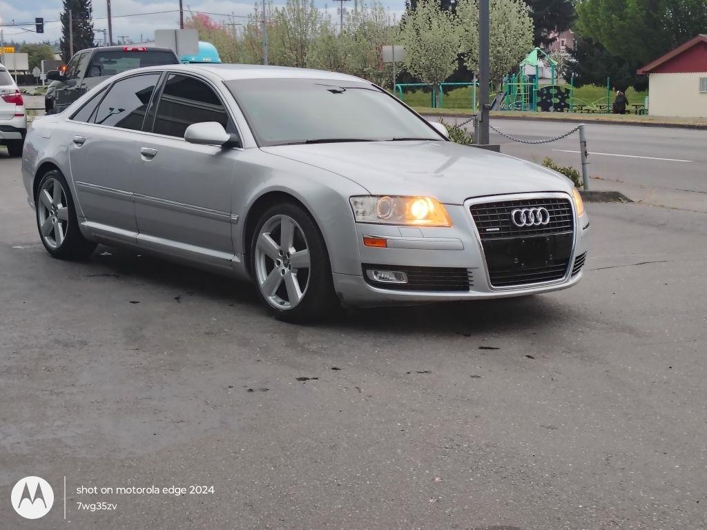 Audi A8  2007