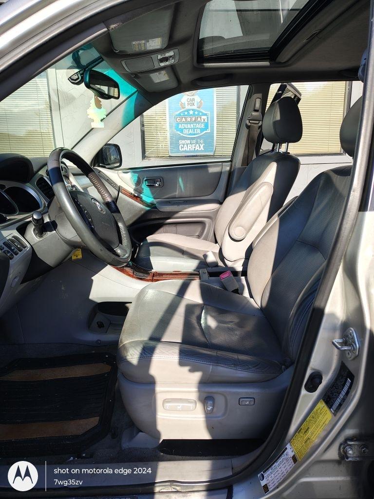 Toyota Highlander  2005