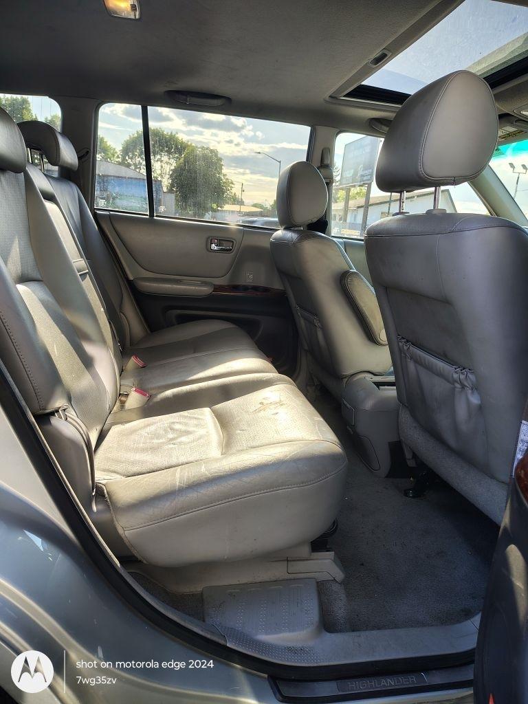 Toyota Highlander  2005